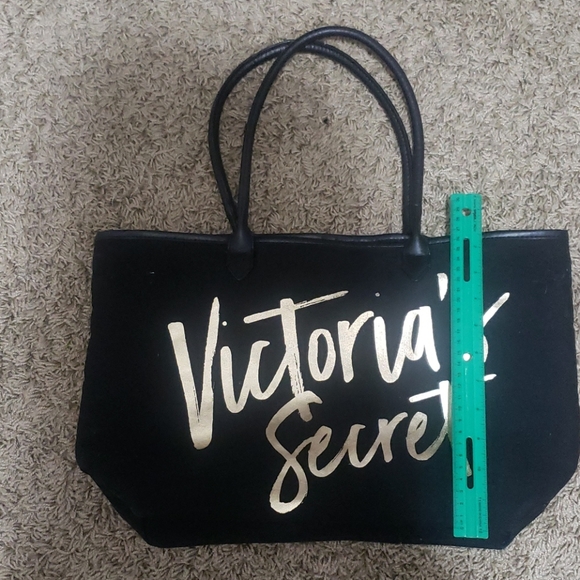 Tote - Picture 4 of 4